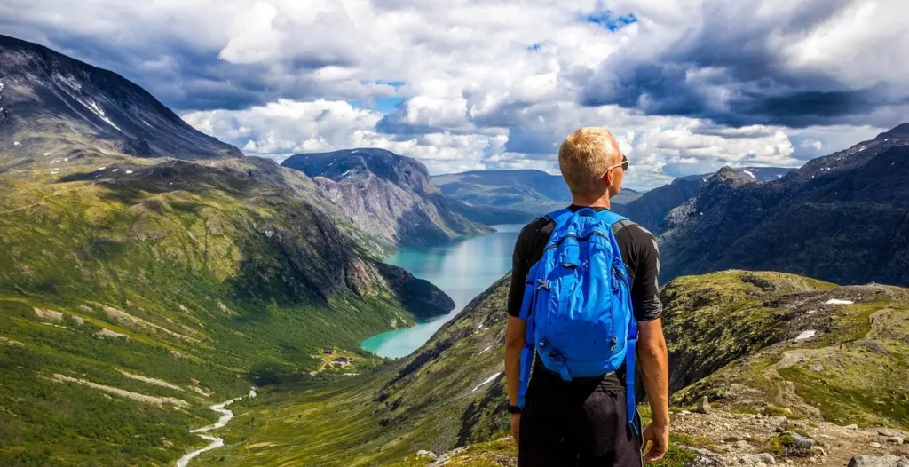 hiking in norway national parks